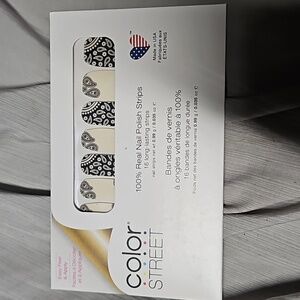 Color Street Nail Strips in 'Bandana Republic'